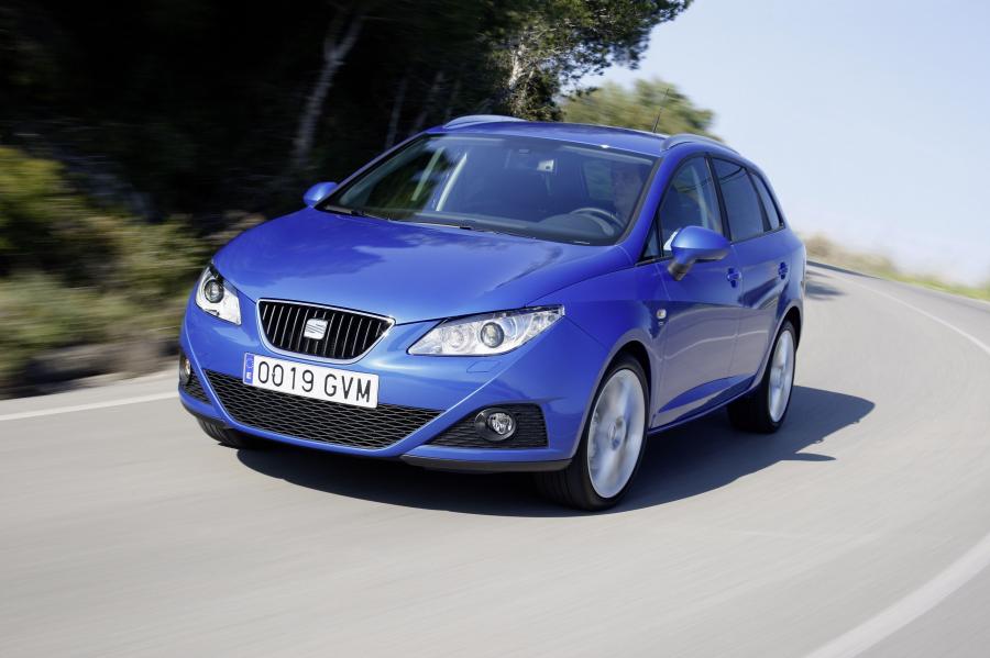  Seat Ibiza ST 2010 года  (фото 17 из 102)